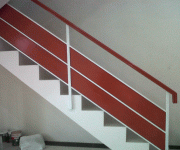railing-tangga-kayu-minimalis