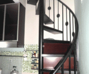 tangga-putar